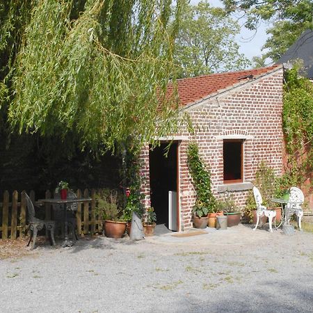 Hotel Restaurant La Ferme De Grambais Nivelles Esterno foto